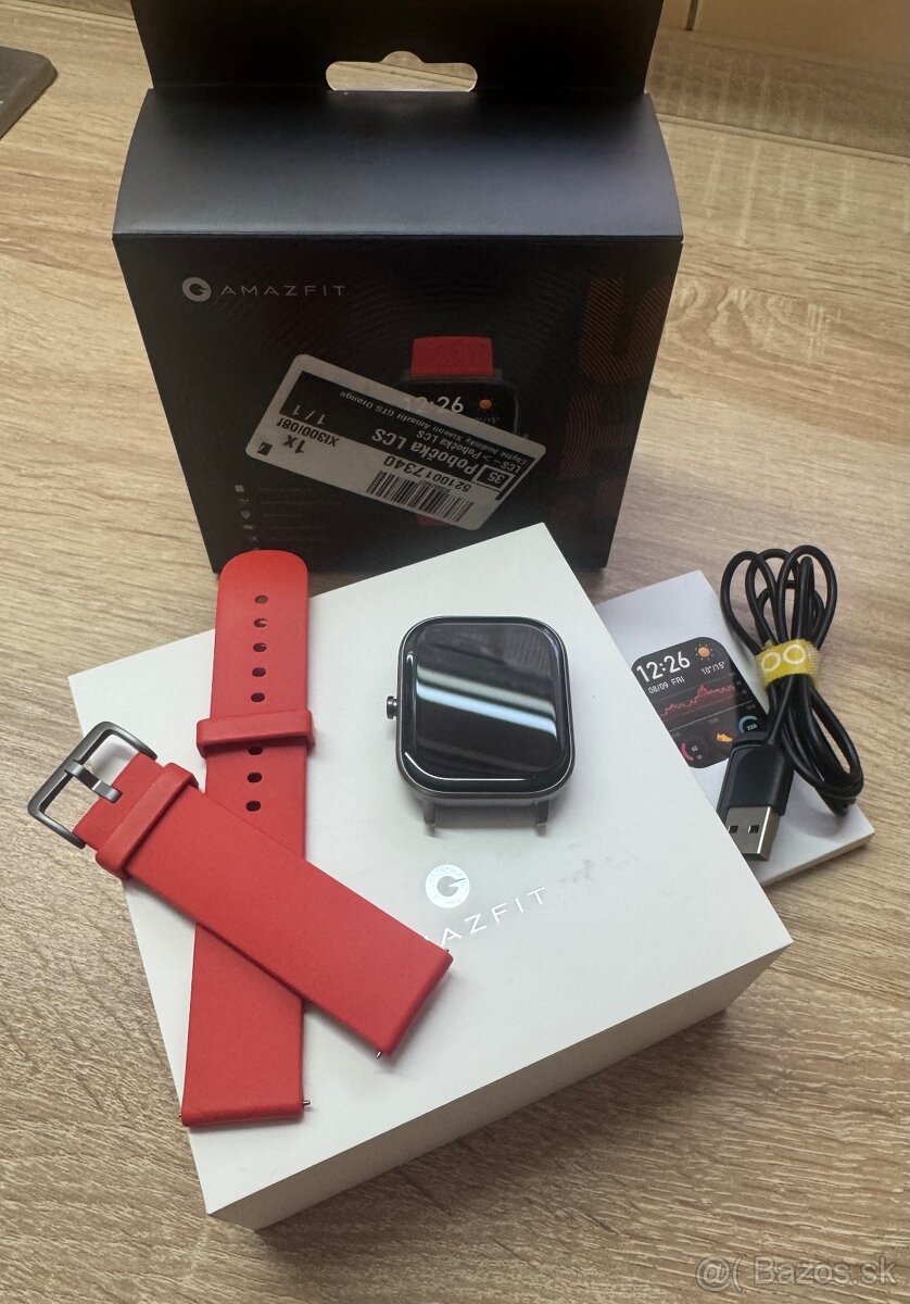 Amazfit GTS + náramky