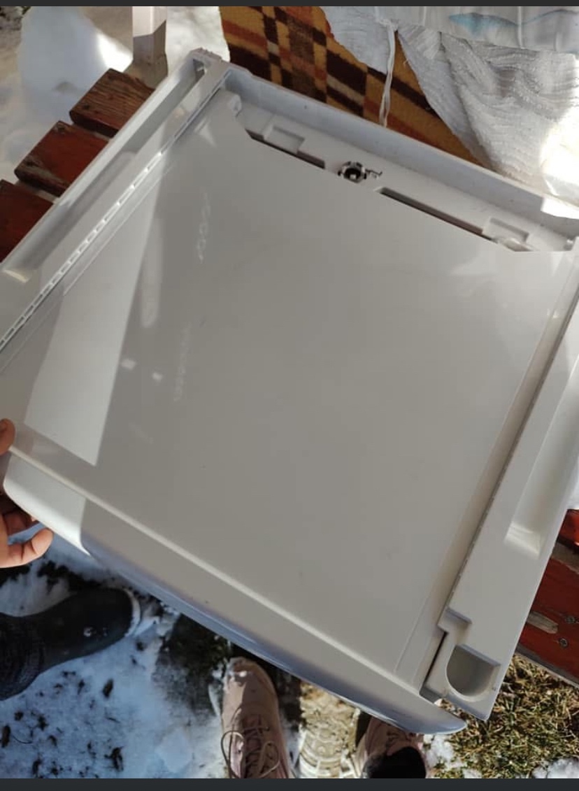 Spojovací diel medzi práčku a sušičku Whirlpool