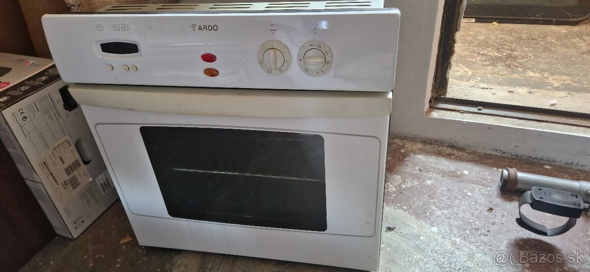 Predam vstavanú rúru