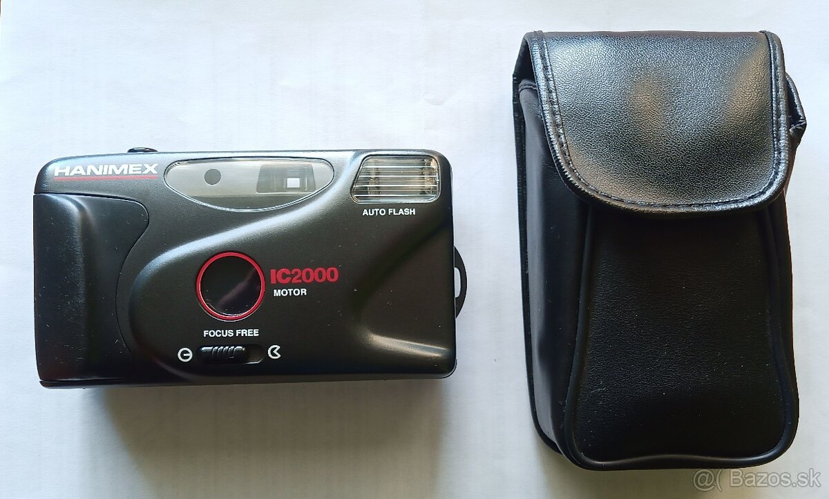 Analogový fotoaparát Hanimex IC2000 na film