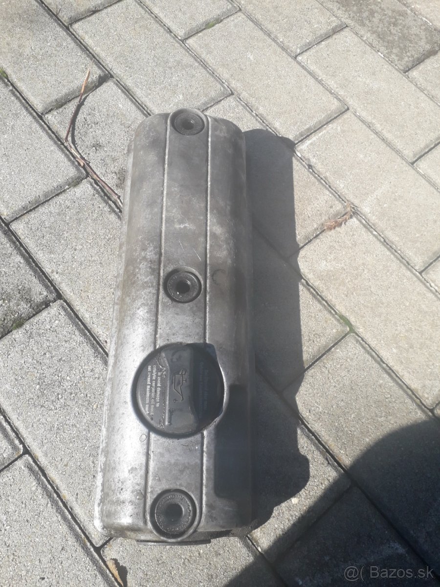 Dekel ventilov AEE 030103475Q