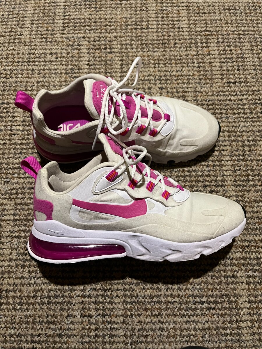 Nike Air Max 270 React, velikost 38,5
