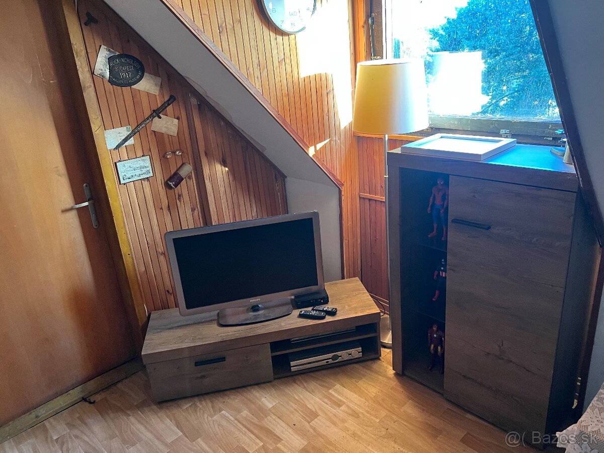 Predám televízor na foto