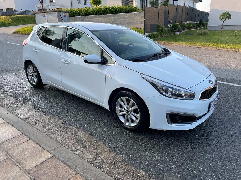 KIA CEED 1.4 (benzin)