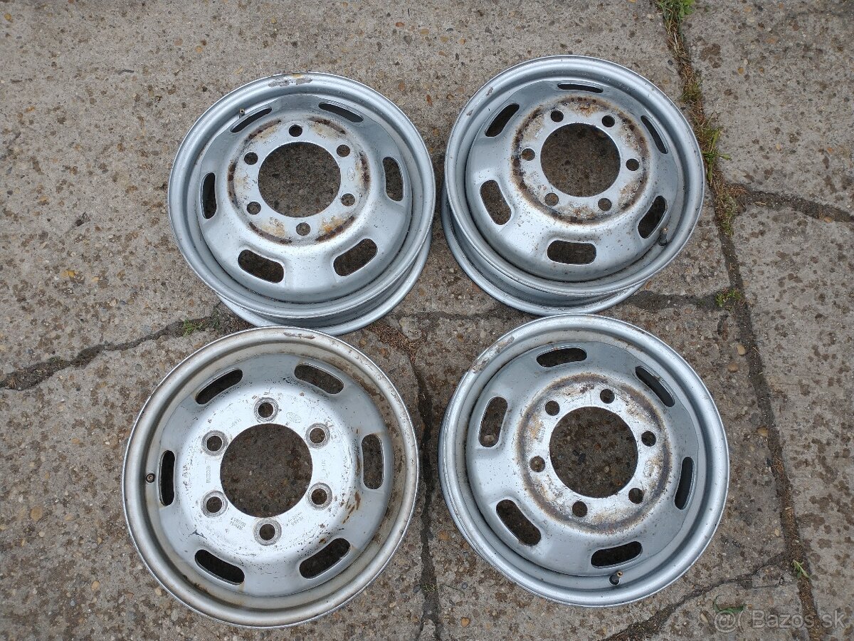 Predam orig 4ks disky iveco daily dvojmontaz