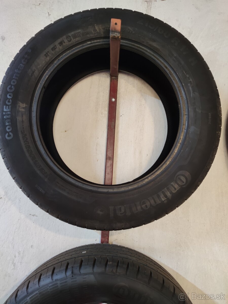 Predám letné pneumatiky 215/60/ R 17 Continental