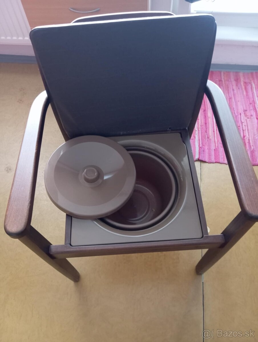 Prenosná wc stolivka