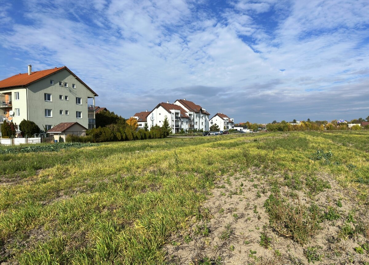 Investičný pozemok pre budúci rozvoj – Zavar, okres Trnava