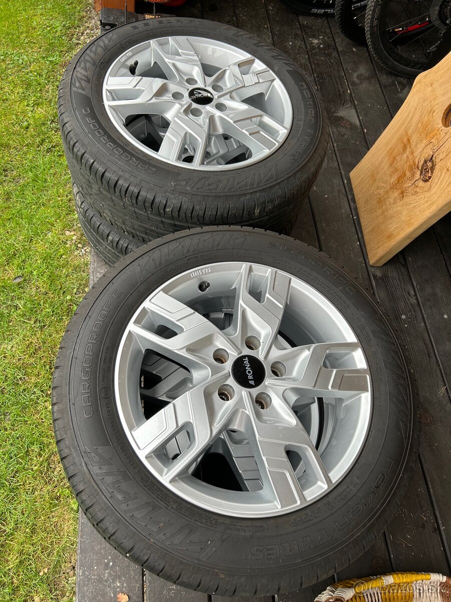 Kolesa Renault Trafic