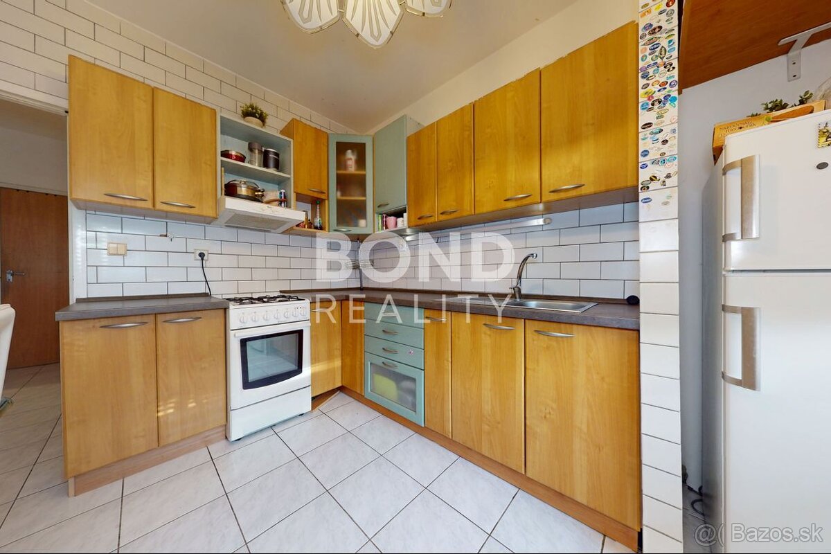 Na predaj 3-izbový byt, Jasovská ulica – Petržalka