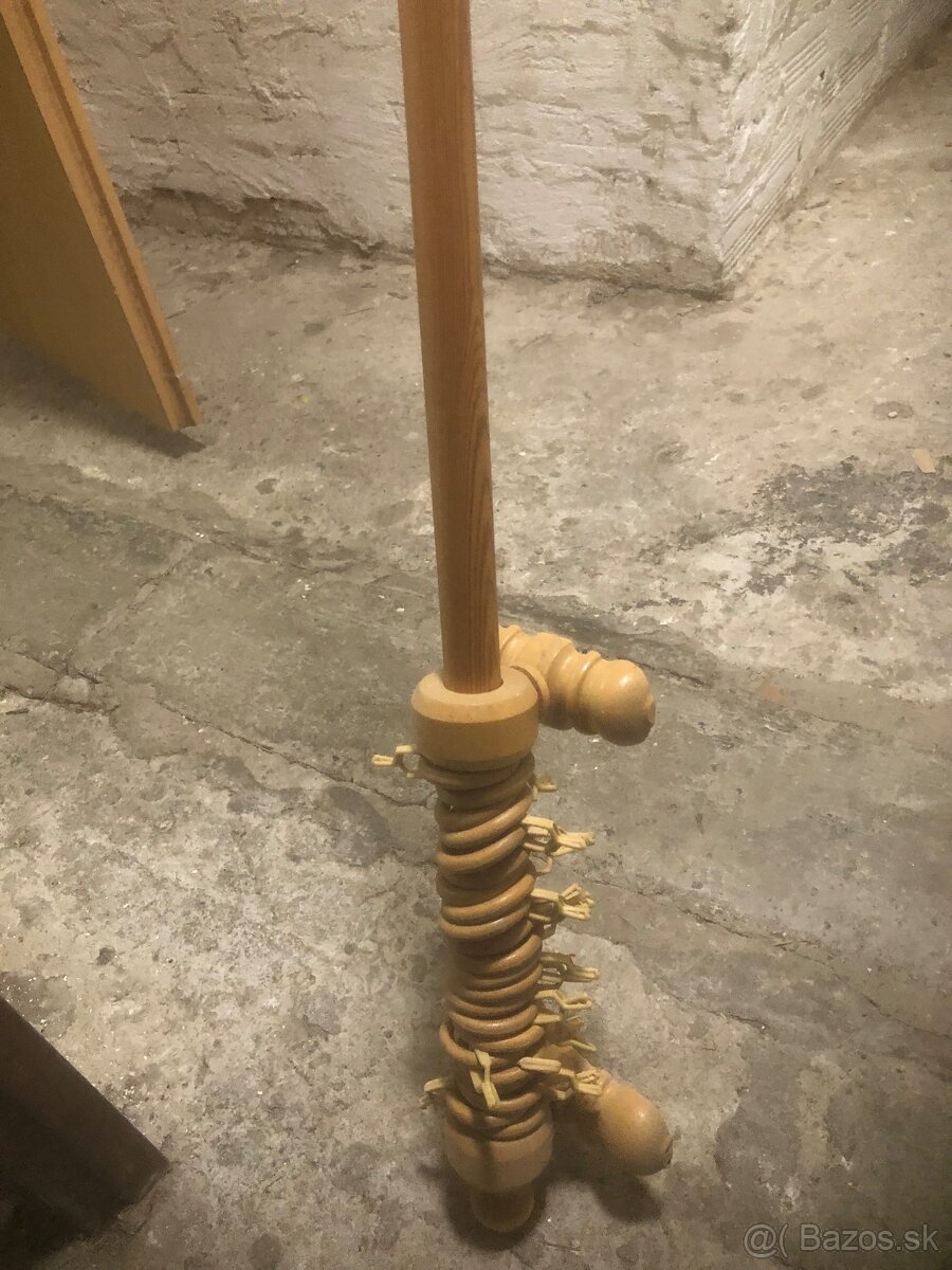 Predám drevenú garnižu