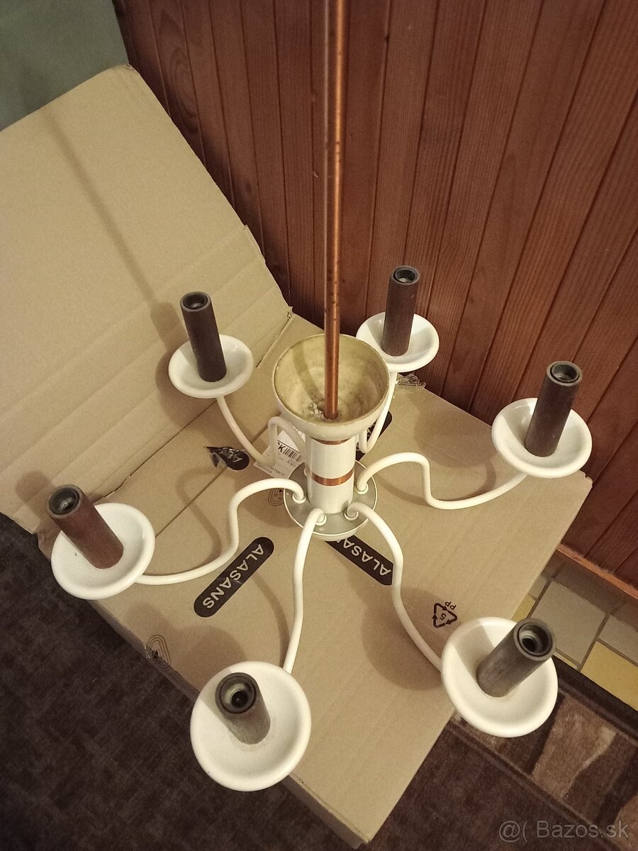 DARUJEM starožitnosť - lampu