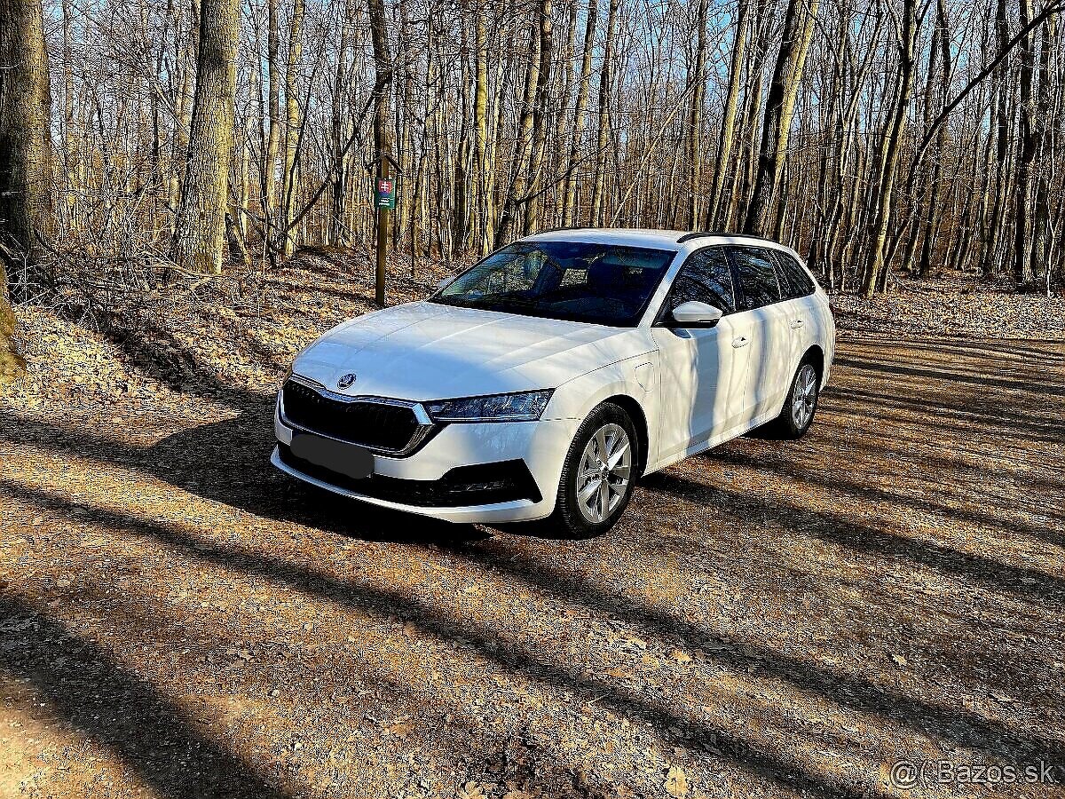 ŠKODA OCTAVIA COMBI HYBRID - PREDAJ AJ NA SPLÁTKY