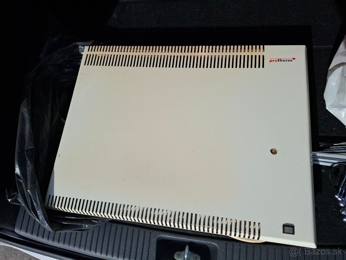 Elektrický nástenný konvektor zn. Protherm 1500W