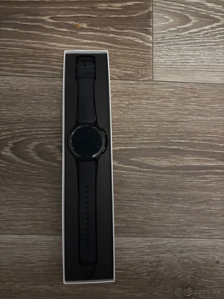 Samsung Galaxy Watch4 Classic