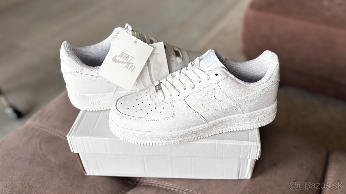 Nike Air Force 1