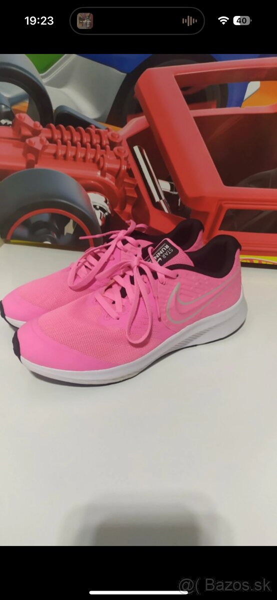 Nike star runner tenisky 38