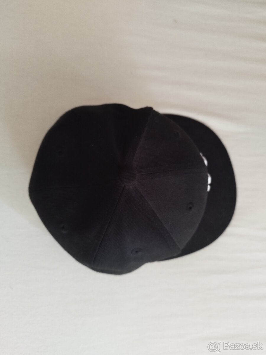 Šiltovka New Era s rovným šiltom