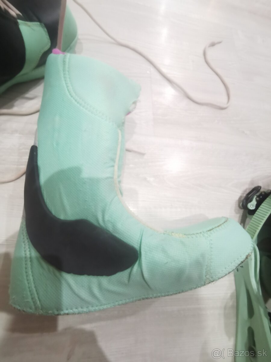 Predám snowboardové topánky