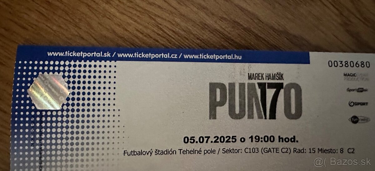 Predám 2 vstupenky na Mareka Hamsika