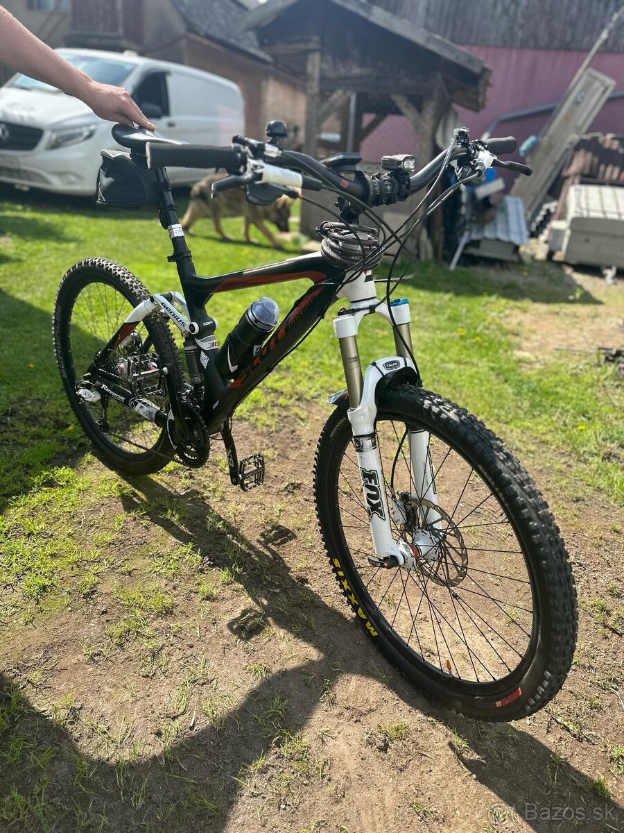 Scott carbon