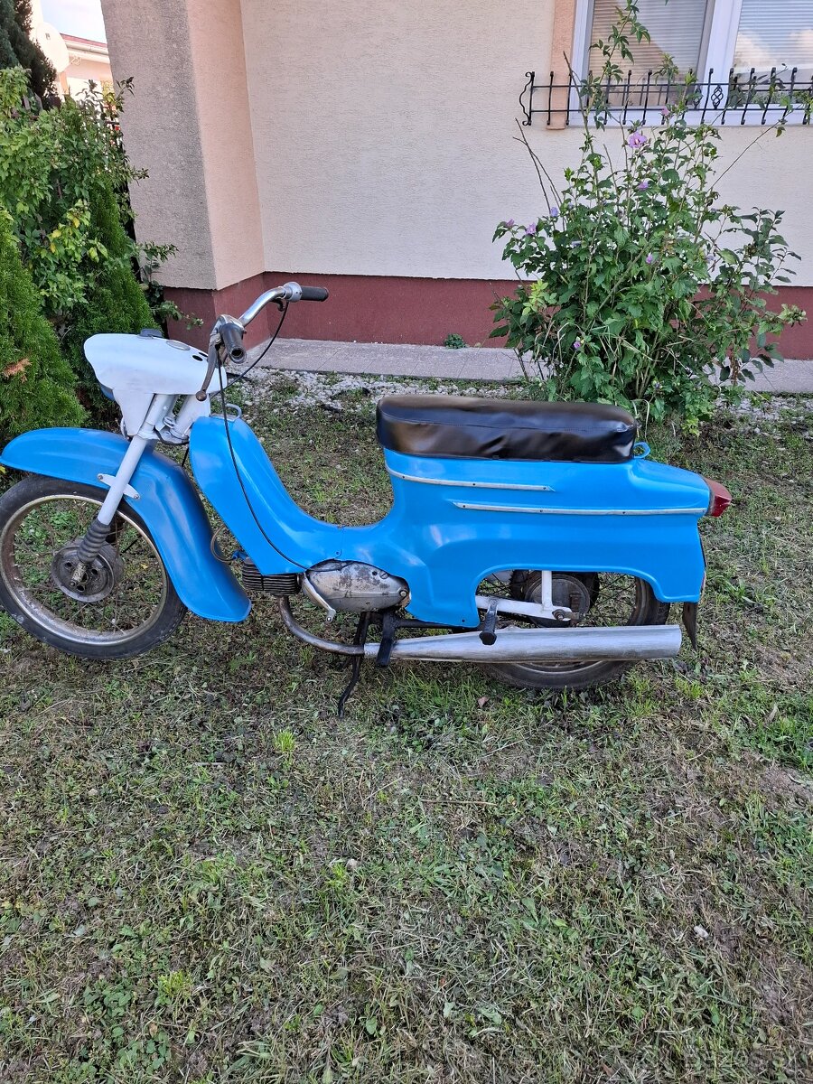 Jawa  21