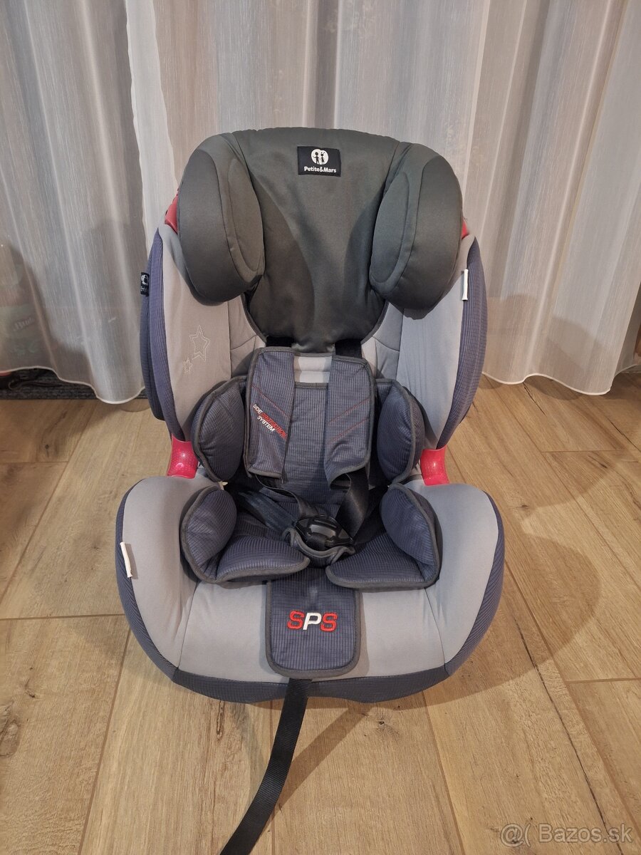 Predám polovateľnú autosedačku PETITE&MARS