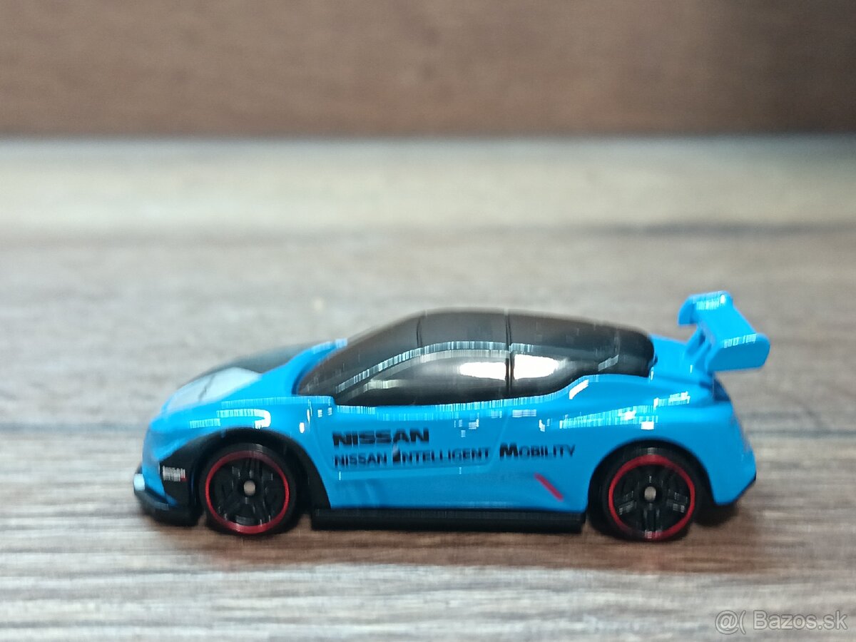 Hotweels Autíčko Nissan Leaf Nismo RC_02