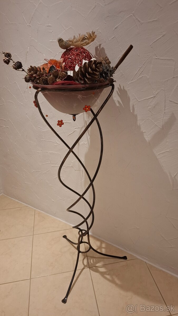 Predam krasny srojan na kvety, ci aranžmány