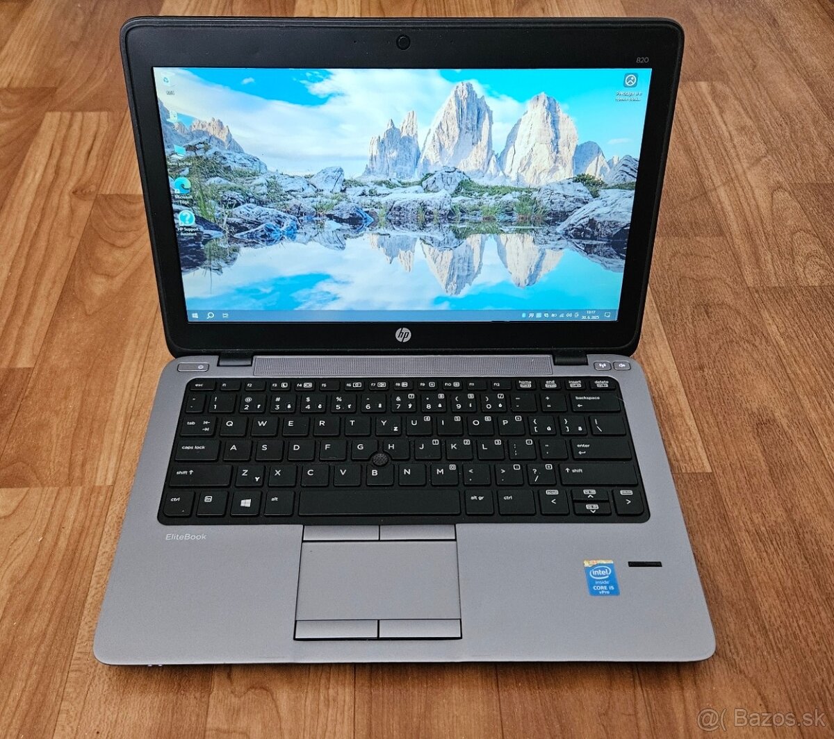 HP EliteBook 820 G1 + dokovacia stanica
