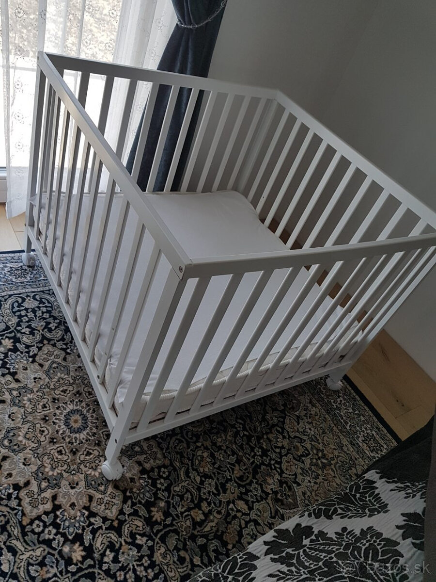 Detská postielka 100 x 100 cm