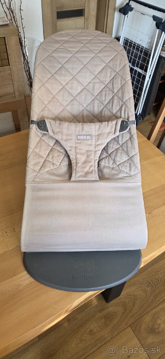 BabyBjörn lehátko
