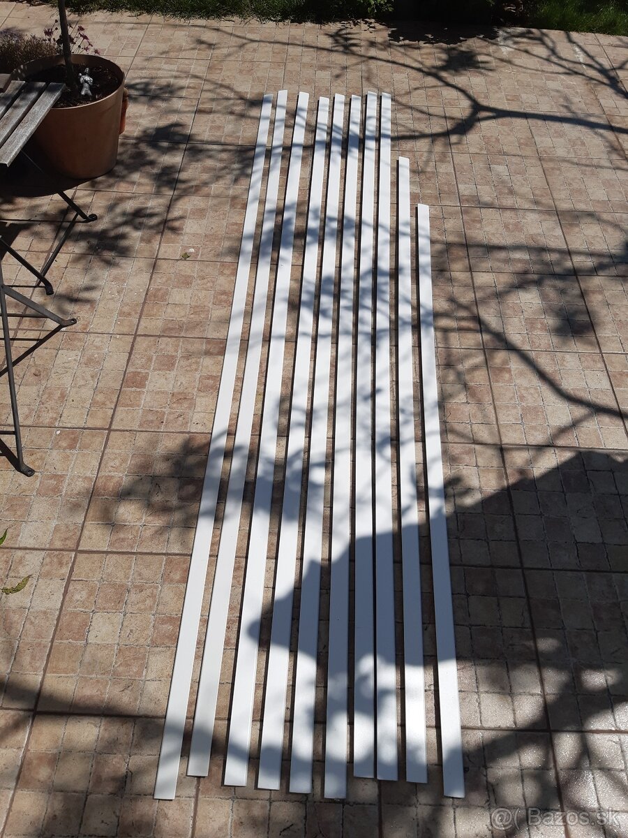 Soklová lišta Modern 40