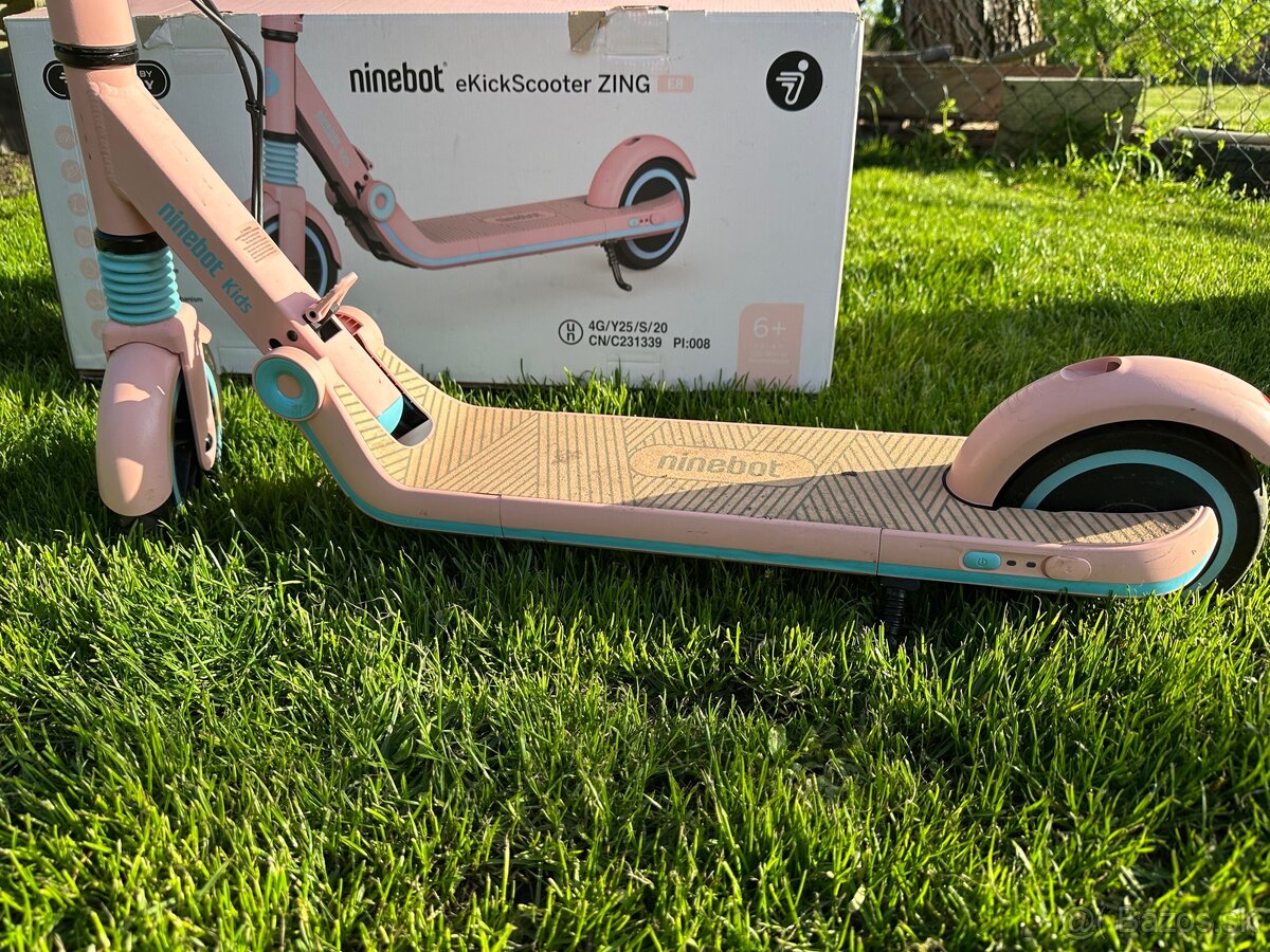 Predám elektrickú kolobežku Ninebot eKickScooter ZING