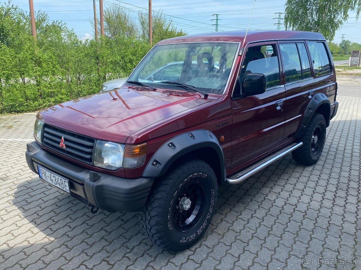 MITSUBISHI PAJERO 2,5 TD