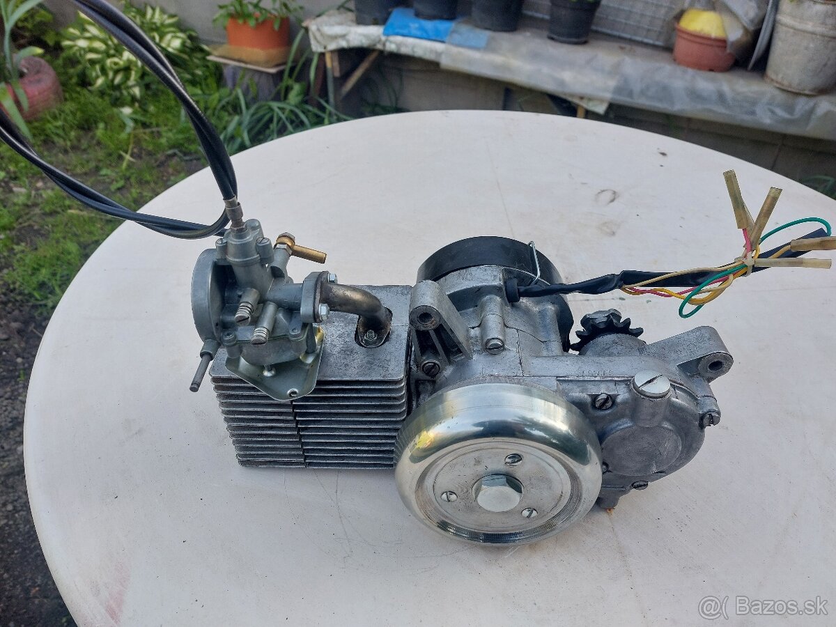 Babetta 207 motor