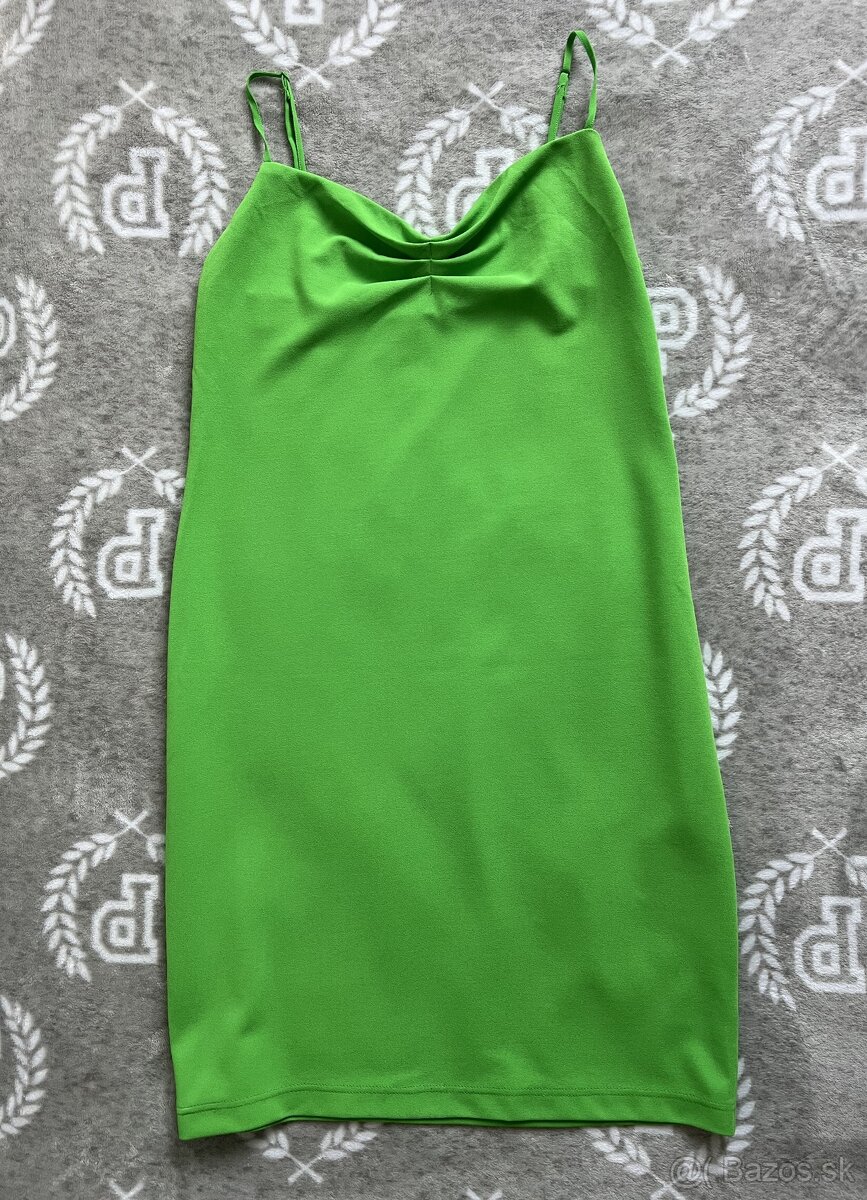 zelené šaty Zara
