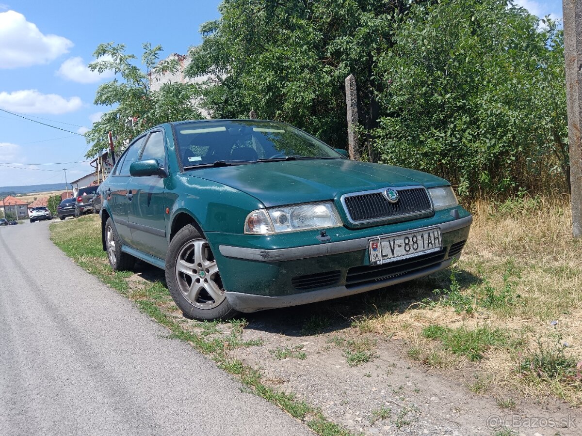 Oktavia Škoda 1.8 20V turbo benzín