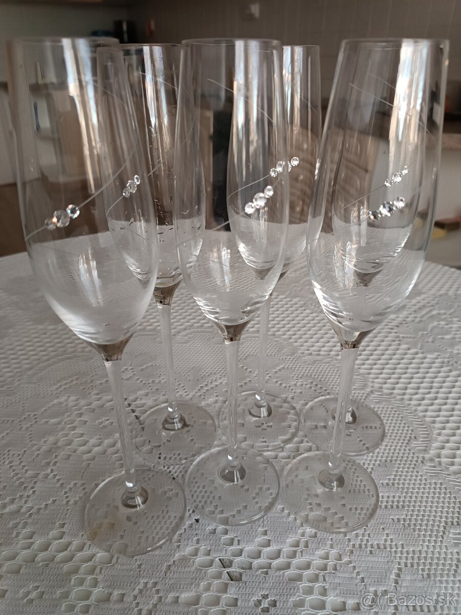 Vinove poháre Swarovski