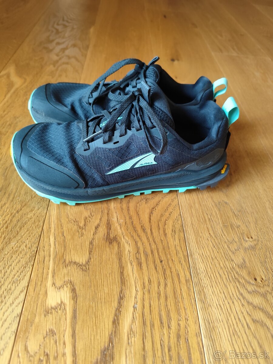Altra Lone Peak 9
