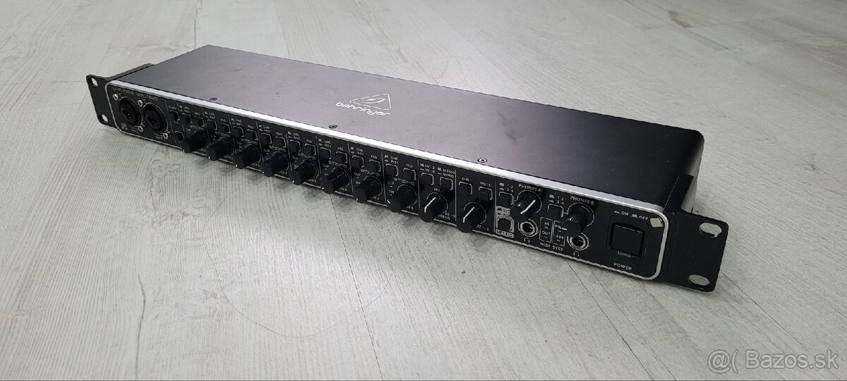 Behringer UMC1820 USB