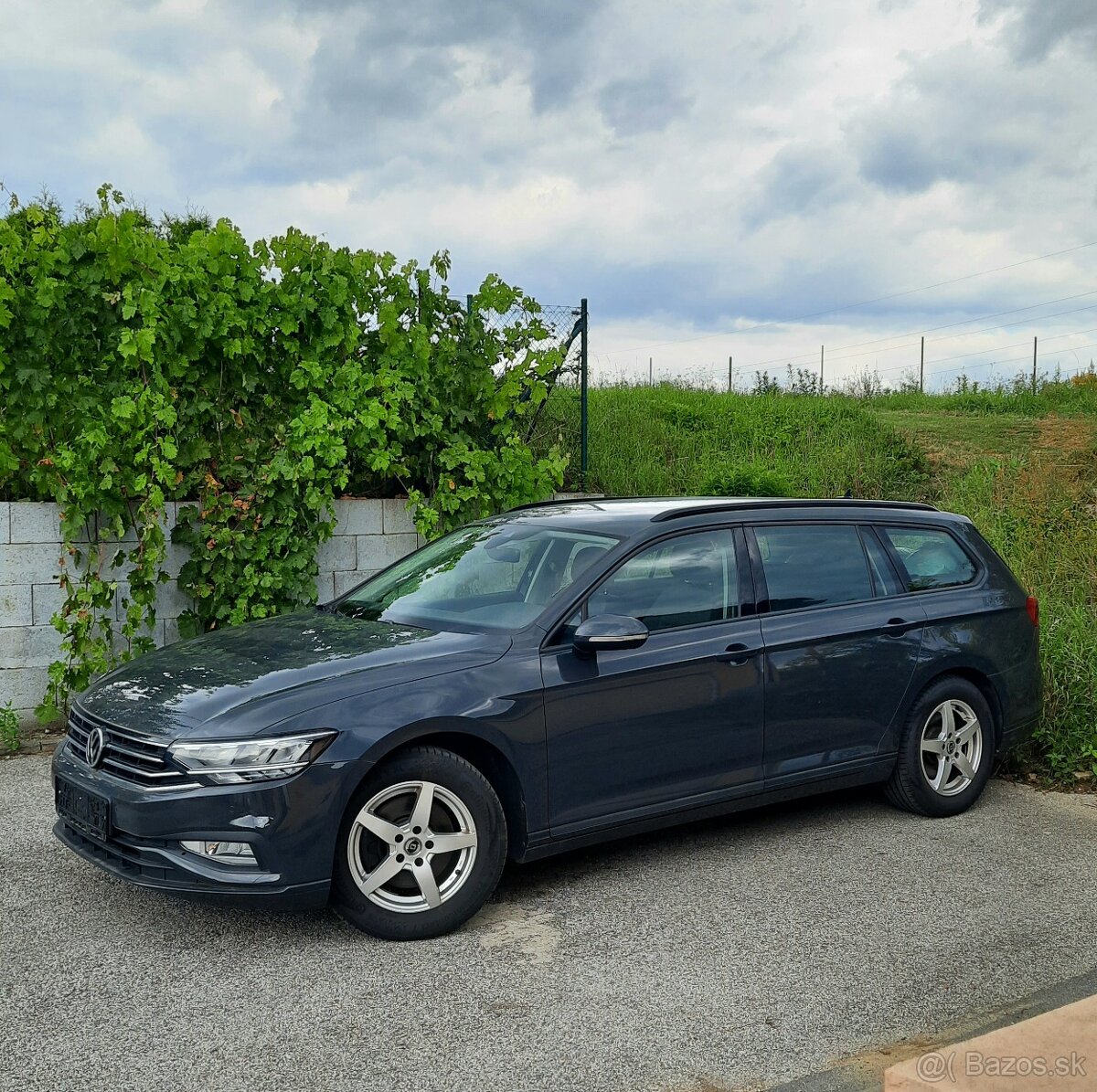 Predám Volkswagen Passat Variant 2.0 TDI EVO Elegance DSG