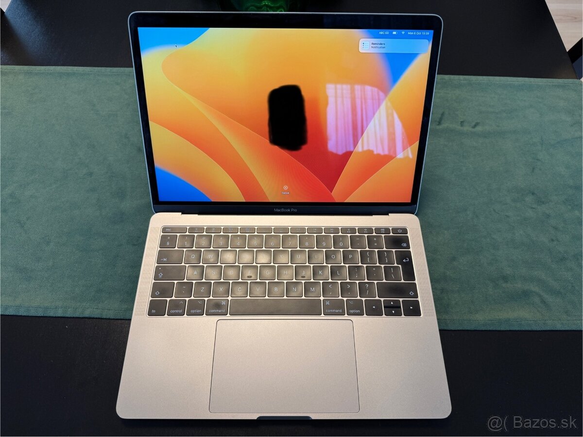 Macbook Pro