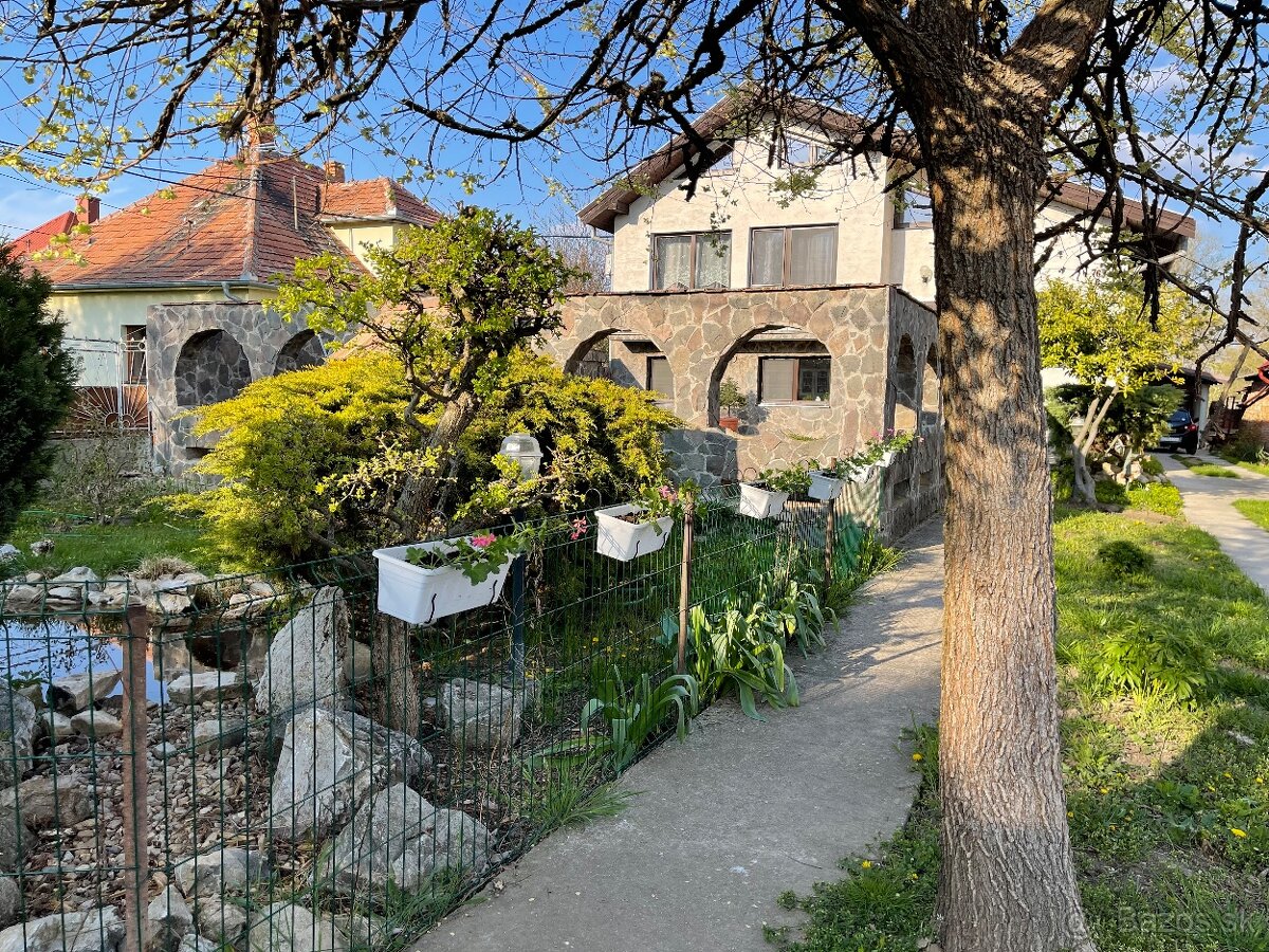 Dom v Branči pri Nitre