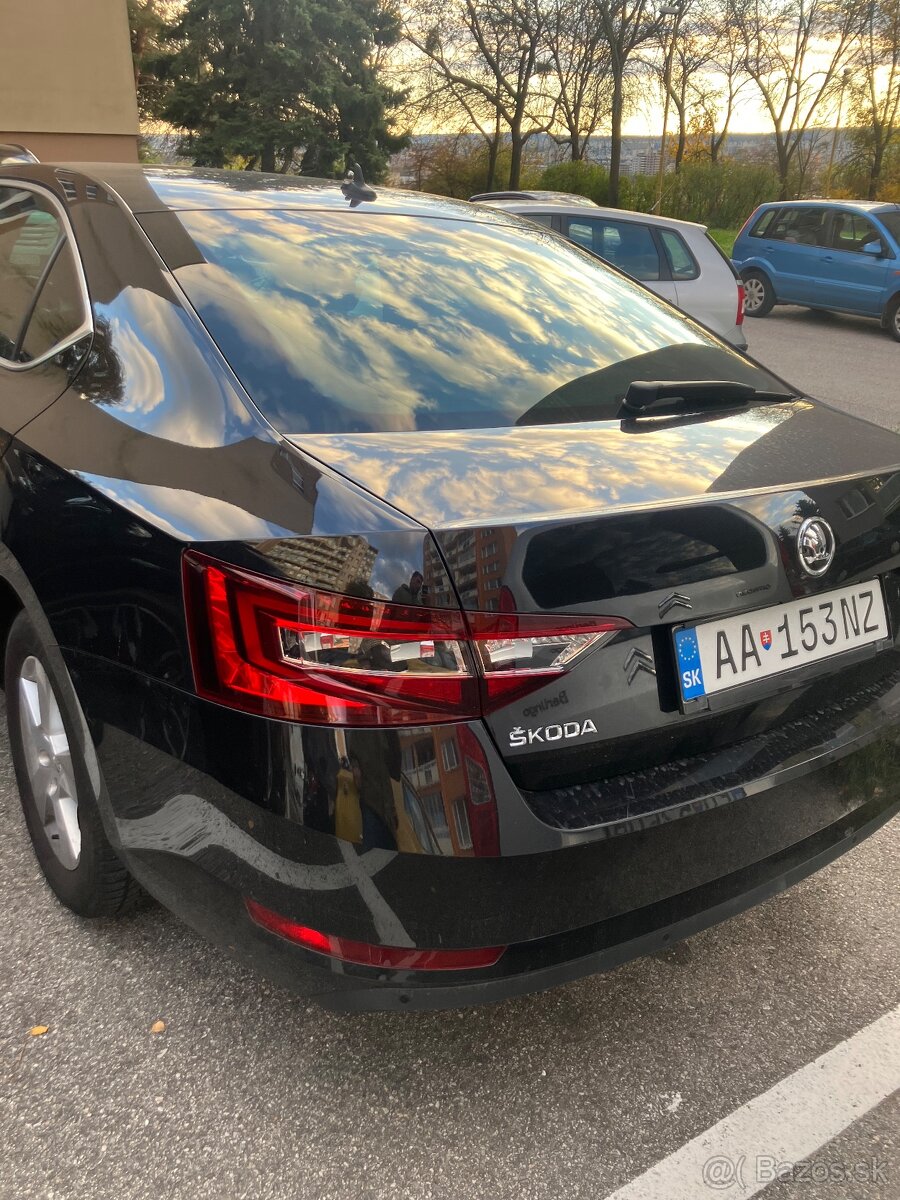 Škoda Superb 2017