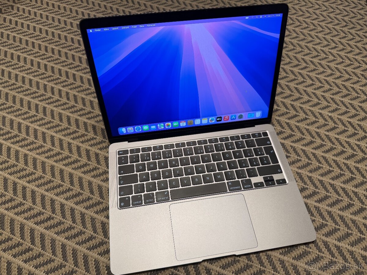 MacBook Air 13" M1, 8GB RAM, 256GB SSD