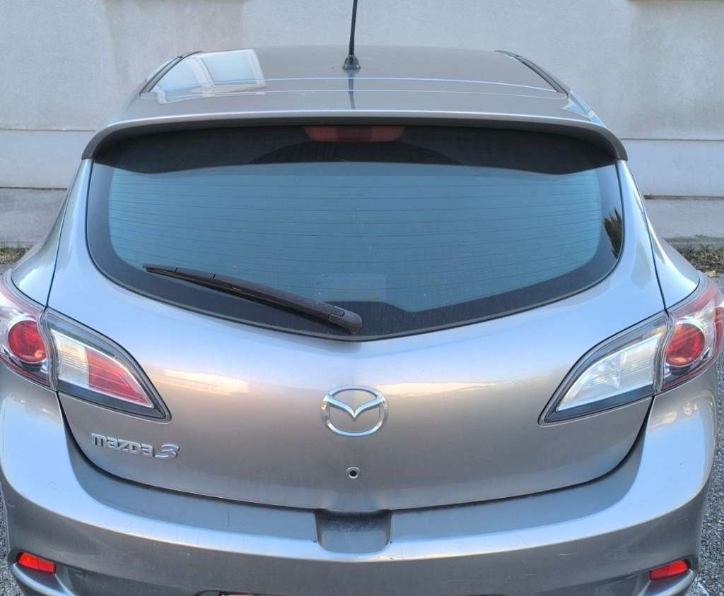 Mazda3 typ BL rok 2010 1.6i 5 dverové hatchback siva