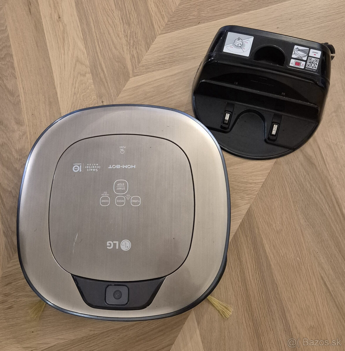 Robotický vysávač LG Hom-bot VSR86040PG