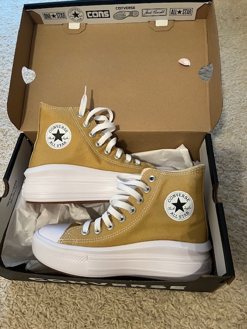 Tenisky Converse na platforme
