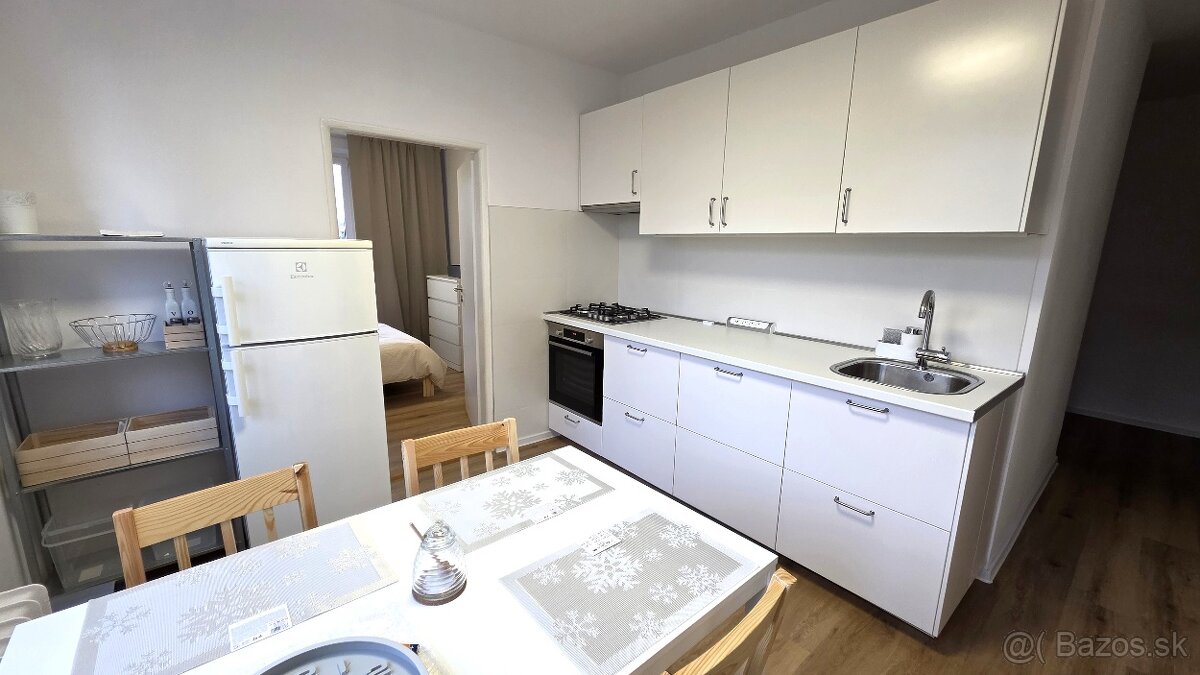 Prenájom 3 izbový byt, Staré mesto - Košice